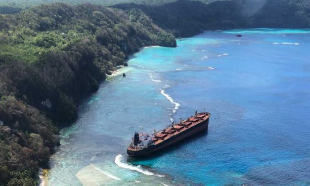 Australians deployed to Solomon Islands ship grounding