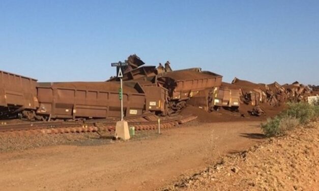 Ore train derailment attributed to insufficient risk assessment processes, ATSB says