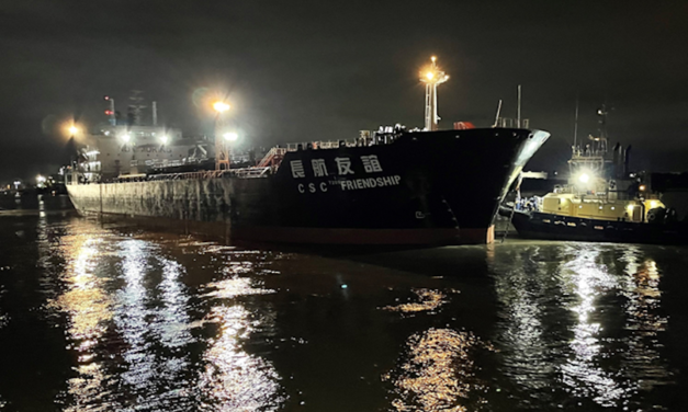 ATSB releases report on Brisbane oil tanker breakaway, grounding (WITH VIDEO)