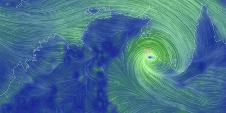 Wharf damaged as cyclone bears down on NT