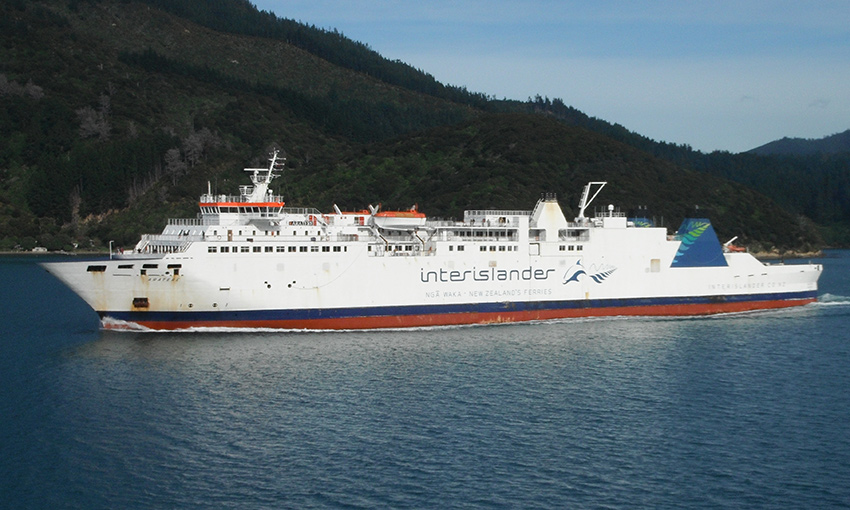 Aratere refloated after Friday night grounding