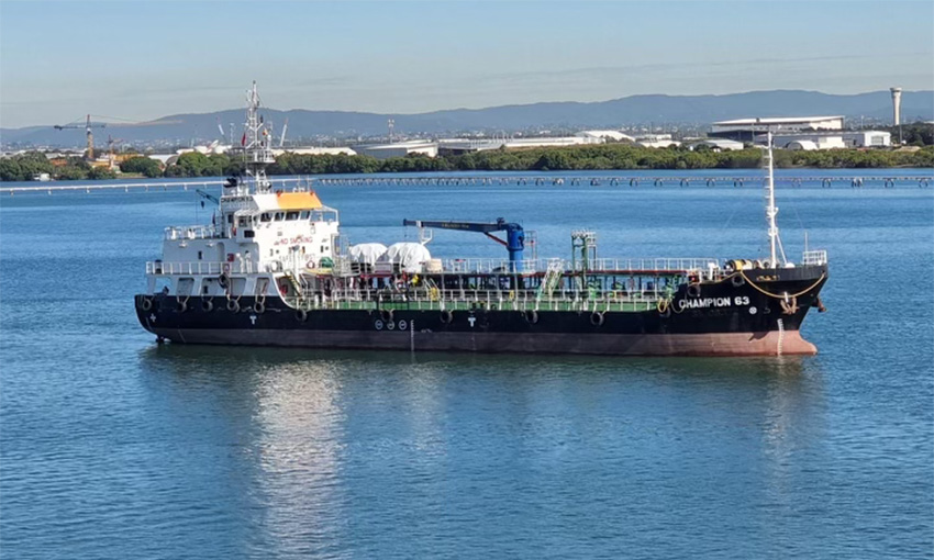 Brisbane bunker barge crew to strike (UPDATED)