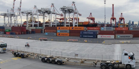 DP World Melbourne box traffic exceeds available capacity