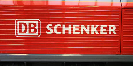 Maersk officially withdraws from bidding race for DB Schenker