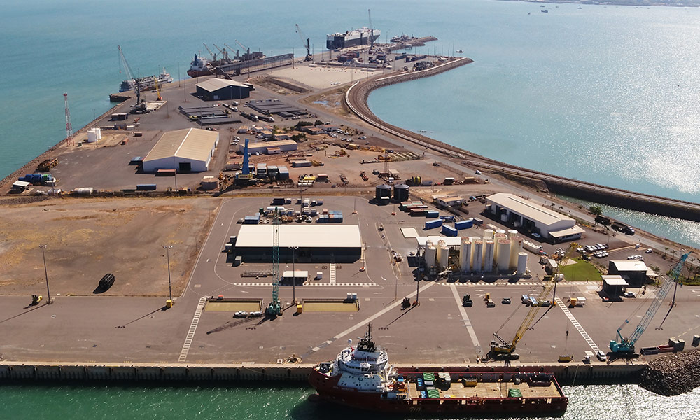 NT buys into Darwin port political fray