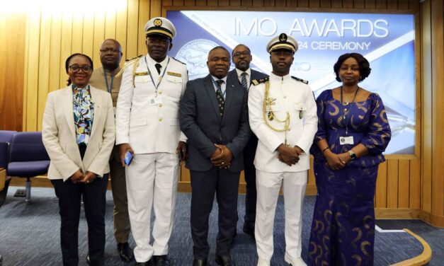 IMO recognises exceptional bravery at sea