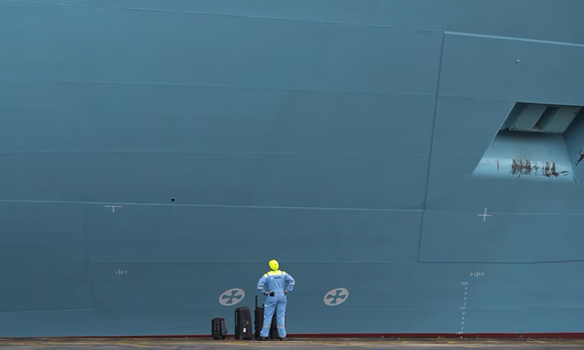 Maersk places order for 20 dual-fuel box ships