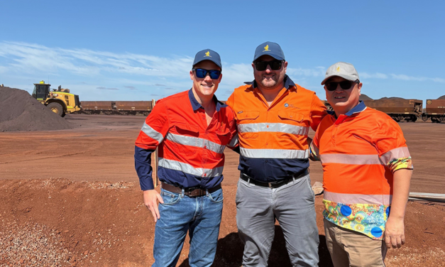 GOLD VALLEY TO ARC UP IRON ORE RAIL